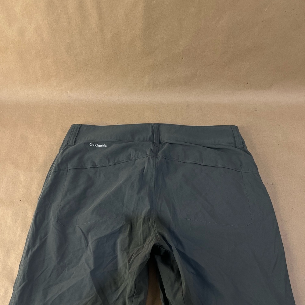 Columbia Women’s Gray Transformer Pants (Size 10) - Picture 4 of 4